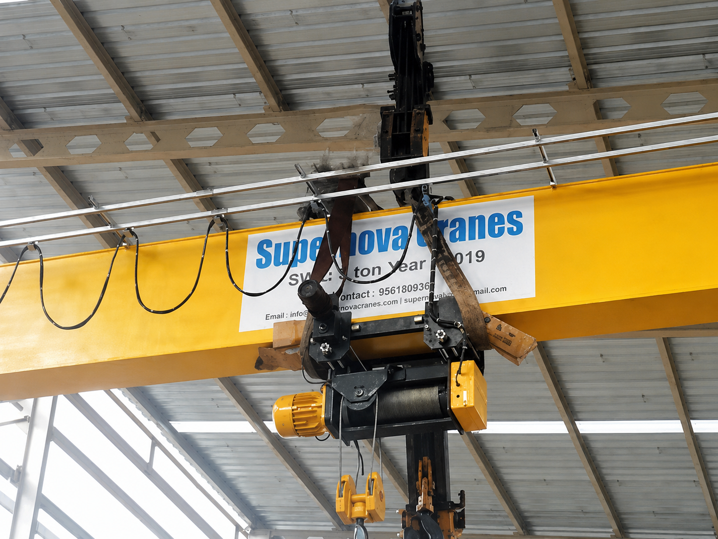 Supernova Heavy Industries EOT Crane